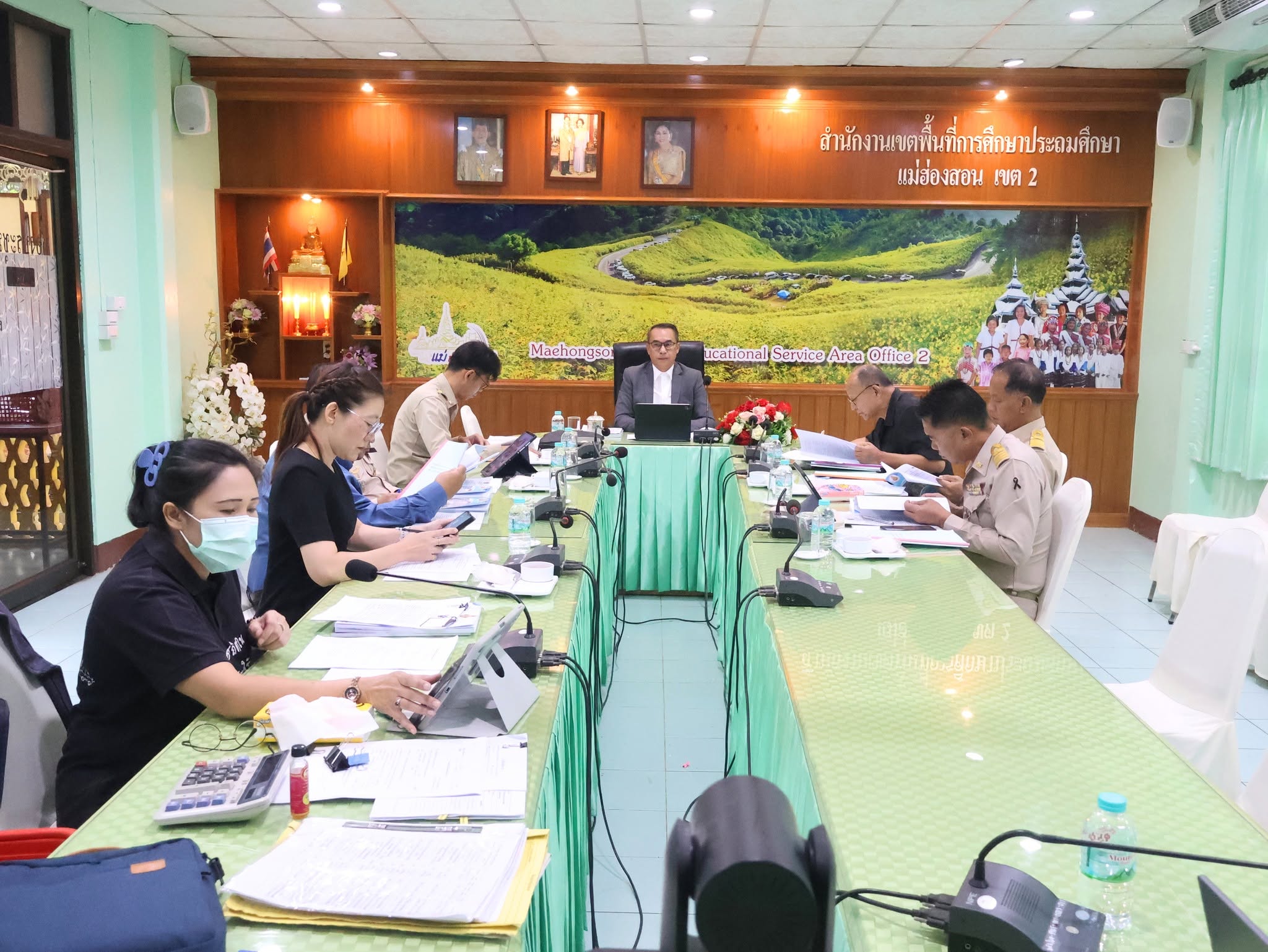 การประชุมคณะกรรมการตรวจคุณสมบัติการย้ายผู้บริหารสถานศึกษาประจำปี พ.ศ. 2568 ครั้งที่ 3/2569 