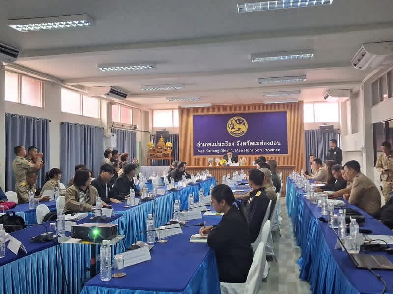 ร่วมประชุมคณะกรรมาธิการการกฎหมาย การยุติธรรมและสิทธิมนุษยชน สภาผู้แทนราษฎร