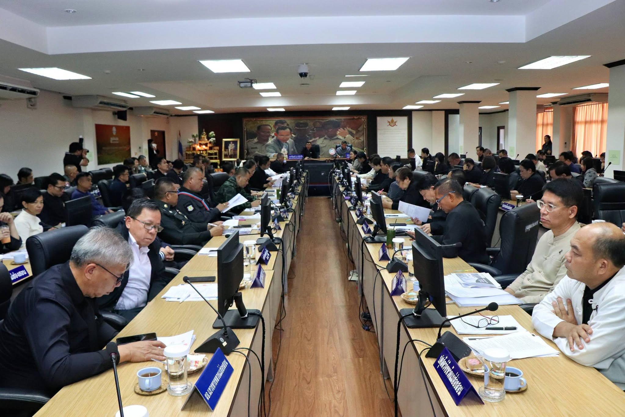 ร่วมการประชุมคณะกรมการจังหวัดแม่ฮ่องสอนและหัวหน้าส่วนราชการประจำจังหวัดแม่ฮ่องสอน